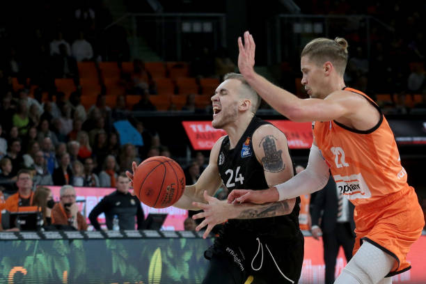 曼联在转会 曼联在转会