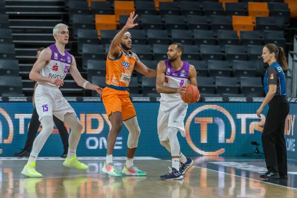 依靠一粒决 依靠一粒决